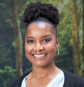 Jackie Provost '02