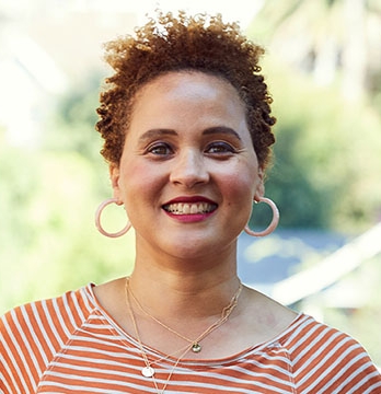Stacey Carr '04